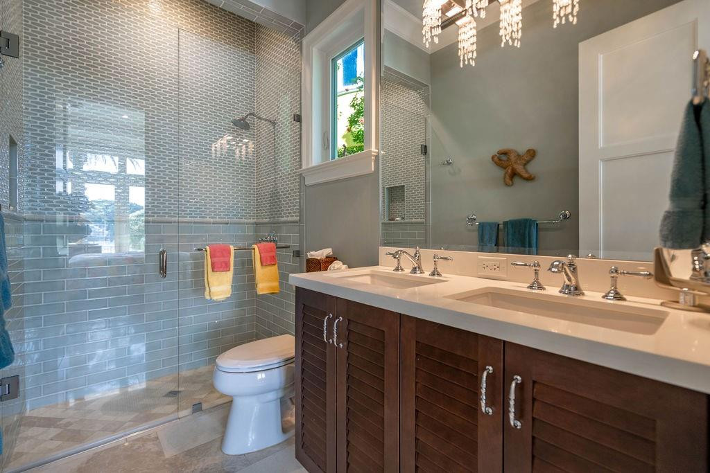 2798 NE 24th Lighthouse Point, FL 33064