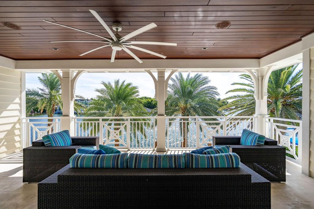2798 NE 24th Lighthouse Point, FL 33064