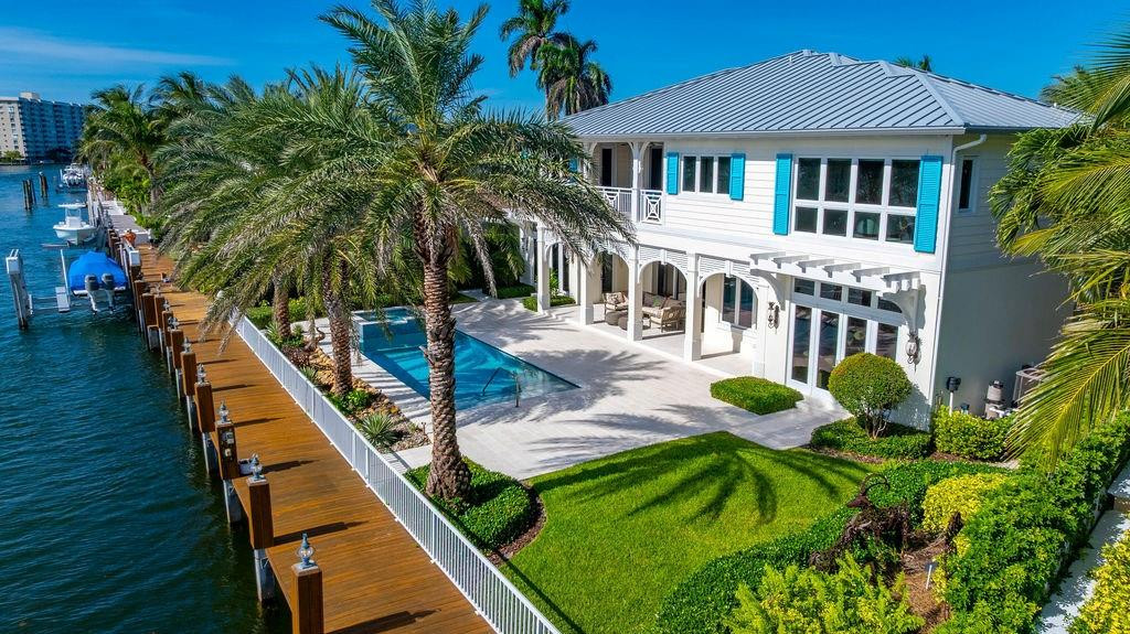 2798 NE 24th Lighthouse Point, FL 33064