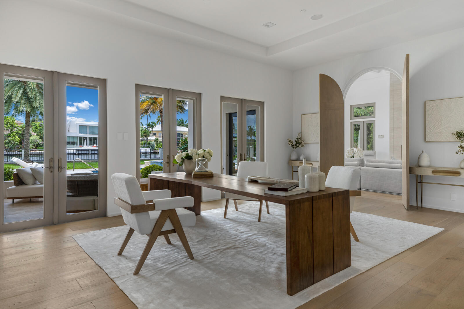 1207 Spanish Riv Boca Raton, FL 33432