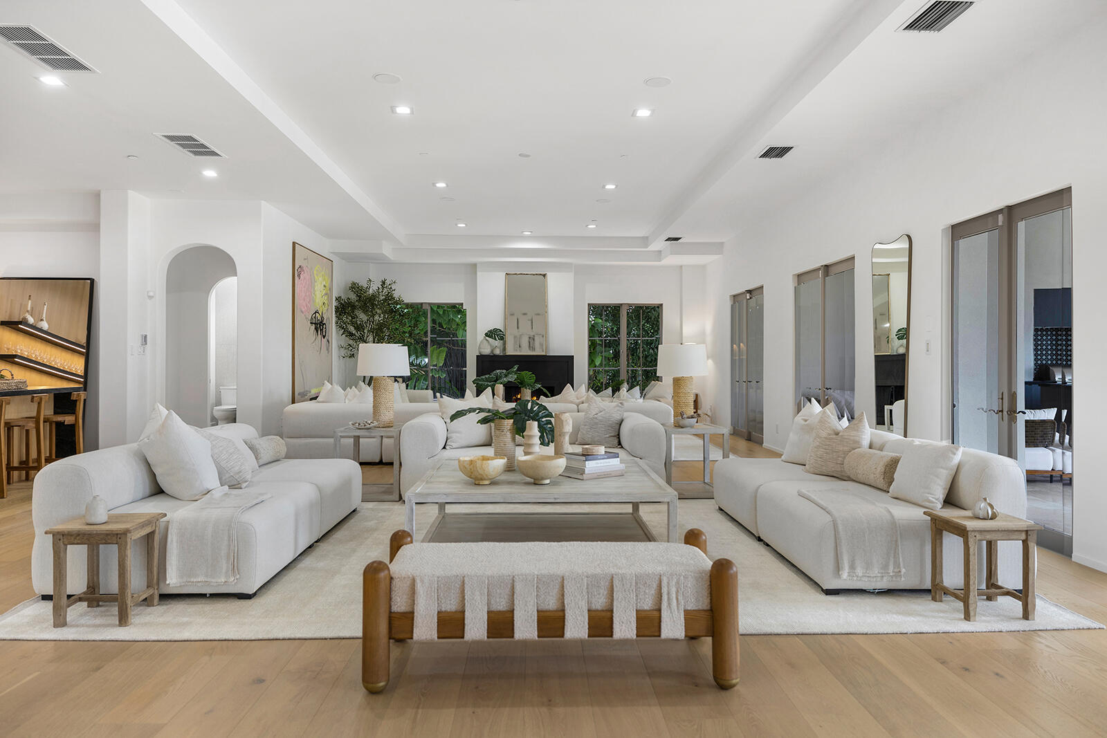 1207 Spanish Riv Boca Raton, FL 33432