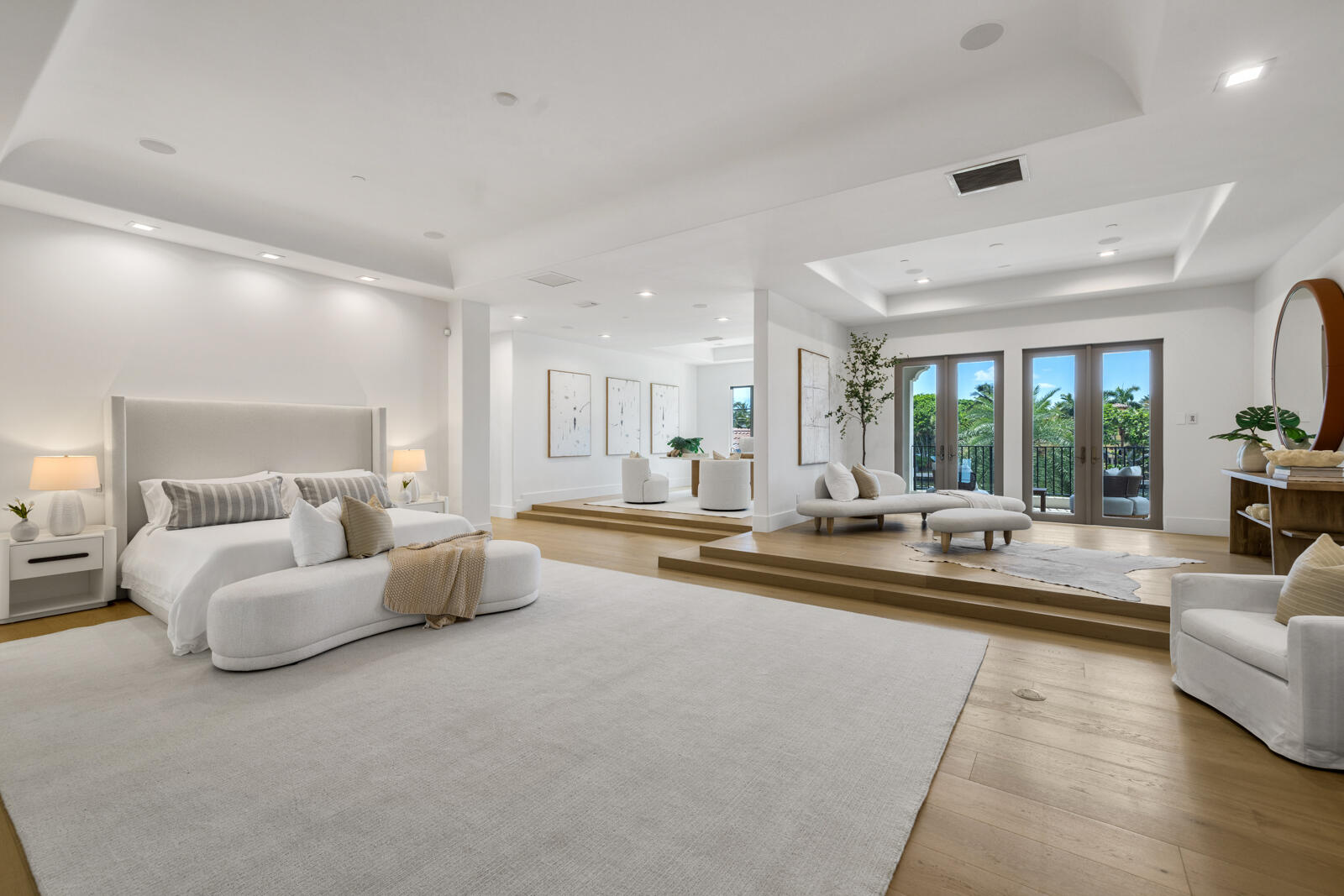 1207 Spanish Riv Boca Raton, FL 33432