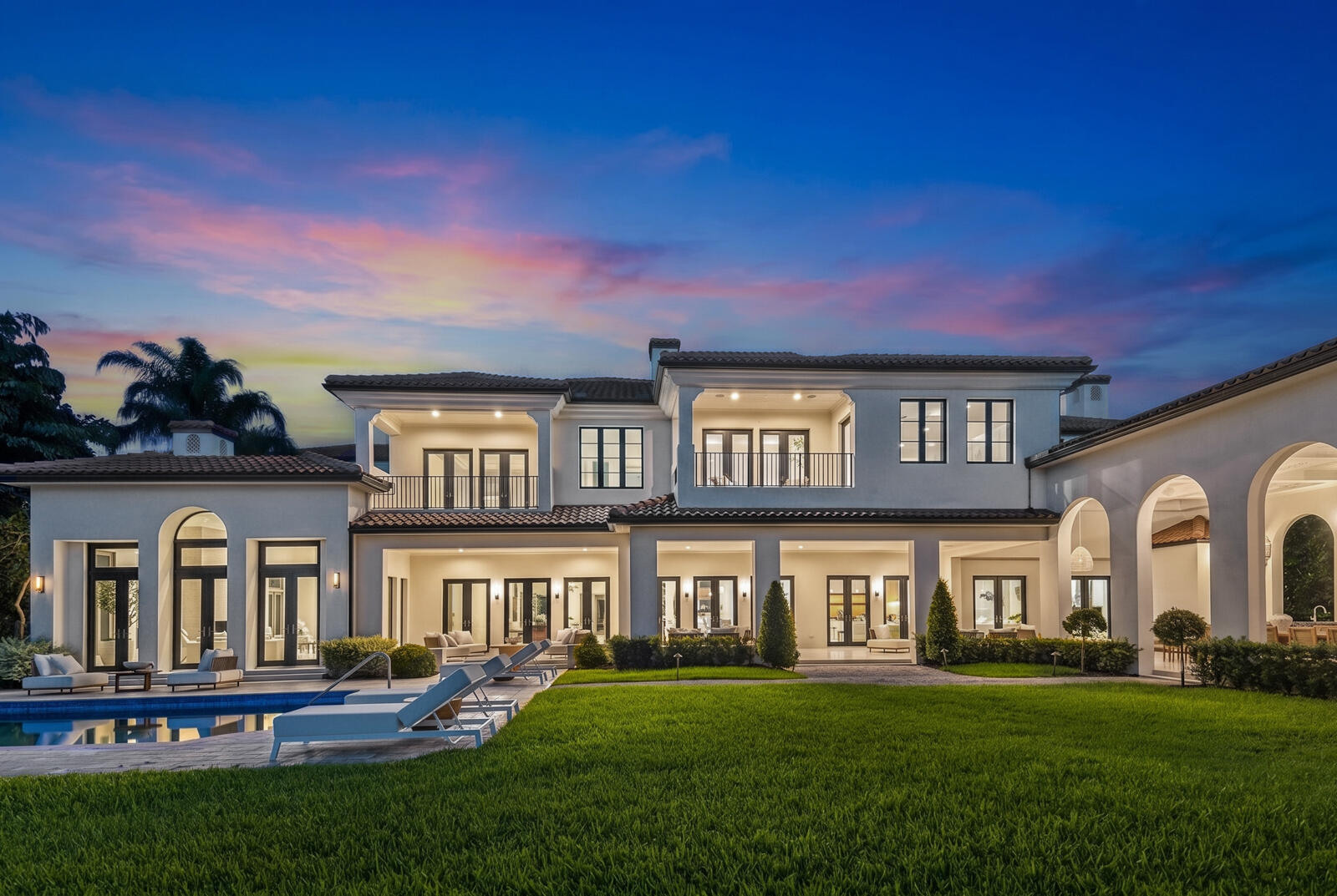 1207 Spanish Riv Boca Raton, FL 33432