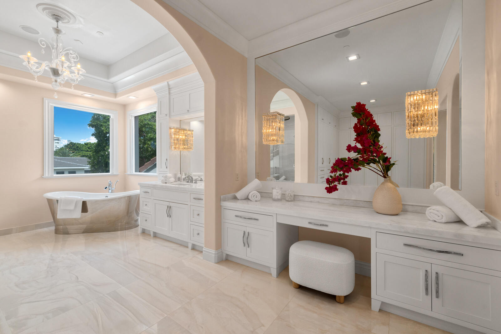1207 Spanish Riv Boca Raton, FL 33432