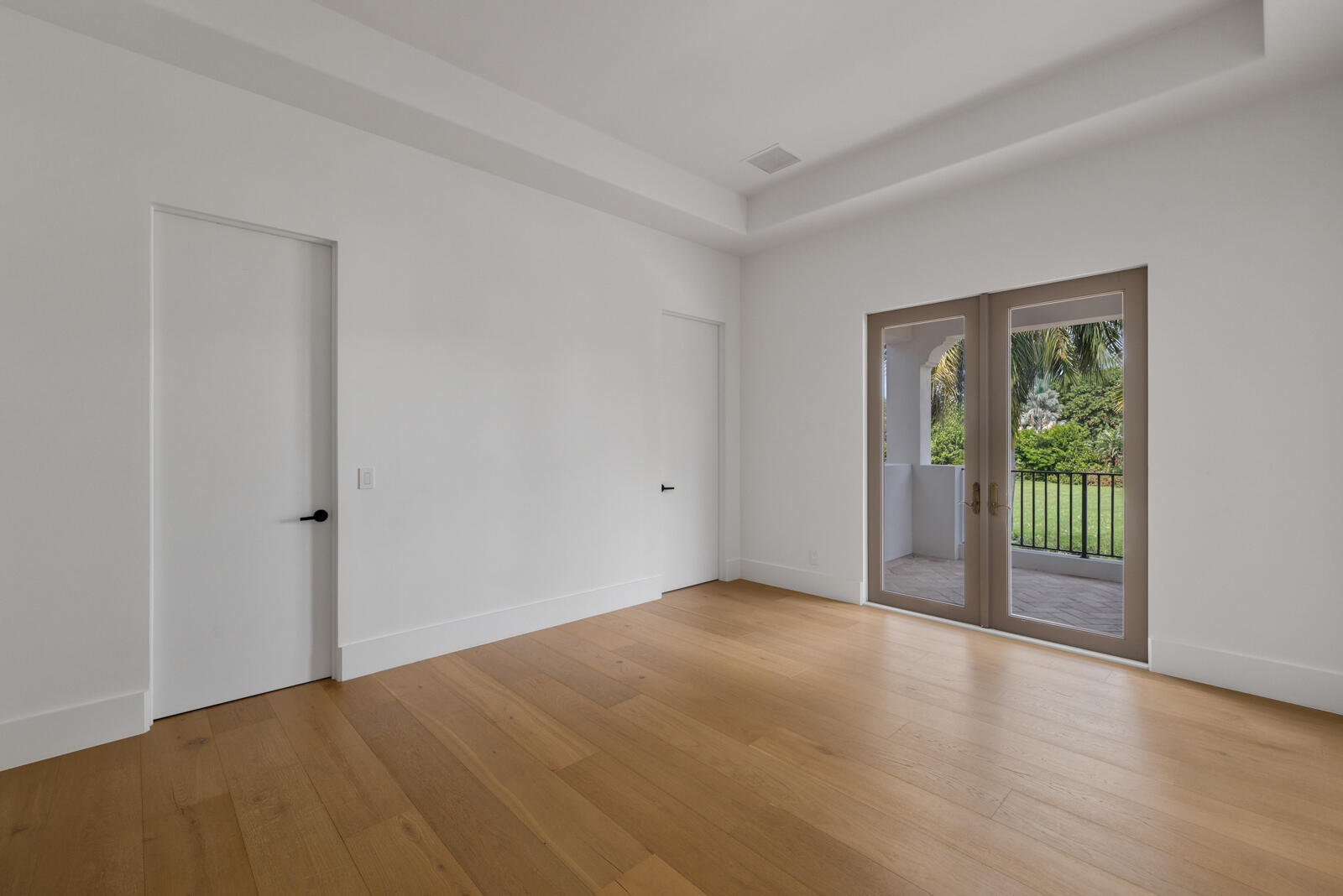 1207 Spanish Riv Boca Raton, FL 33432