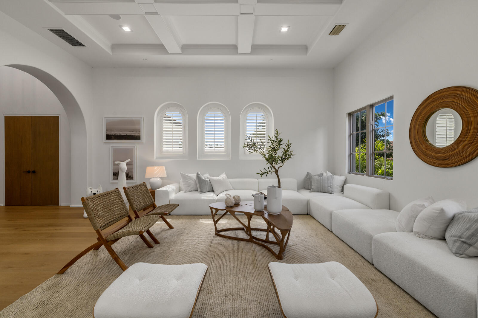 1207 Spanish Riv Boca Raton, FL 33432