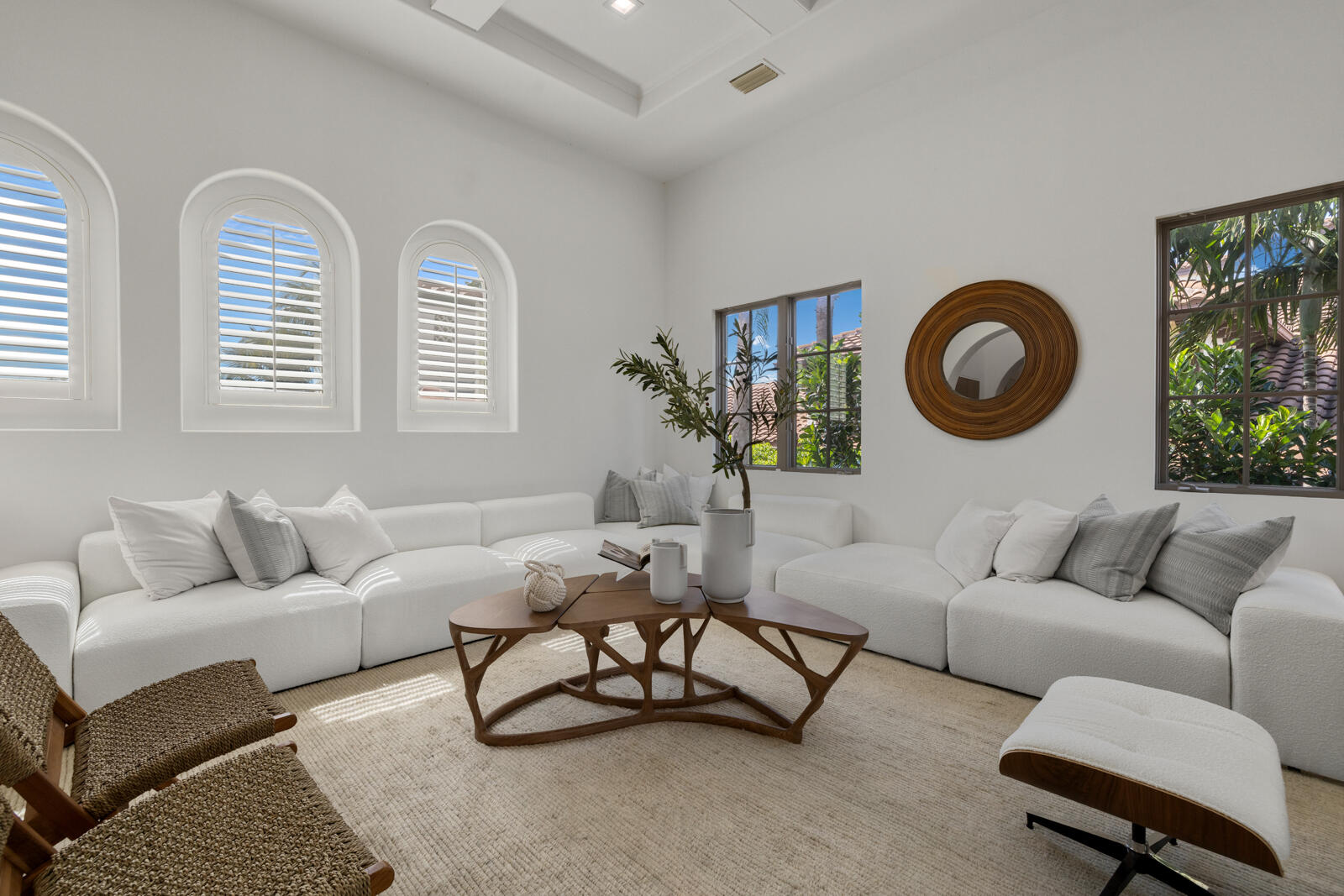 1207 Spanish Riv Boca Raton, FL 33432