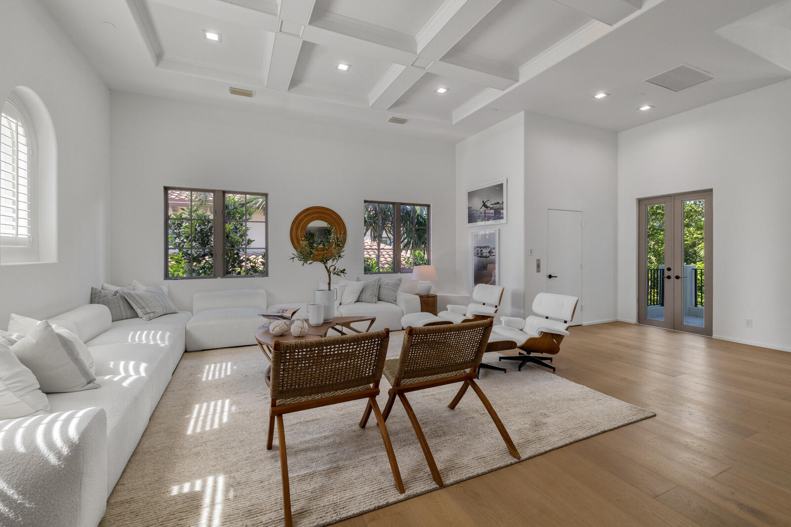 1207 Spanish Riv Boca Raton, FL 33432