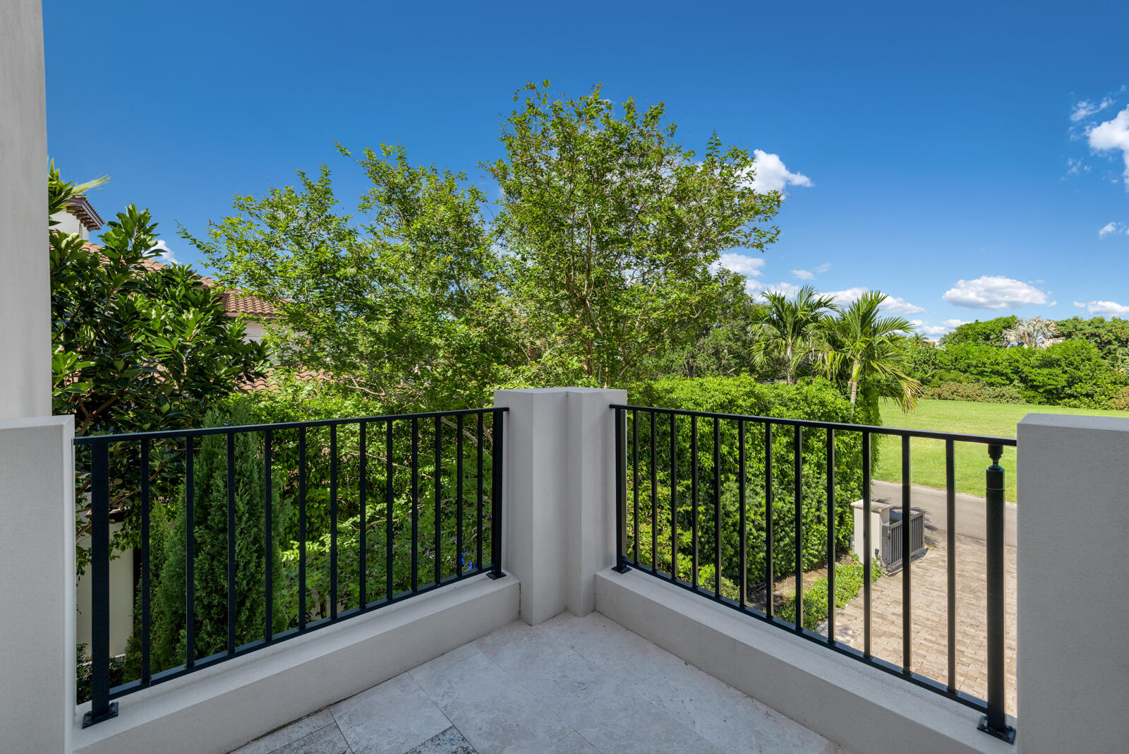 1207 Spanish Riv Boca Raton, FL 33432