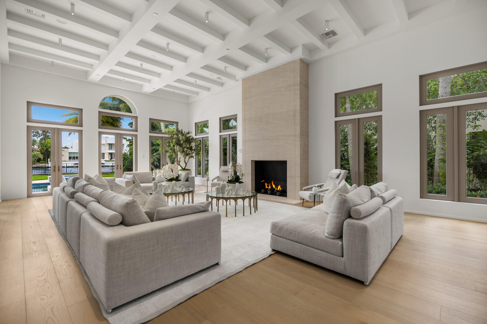 1207 Spanish Riv Boca Raton, FL 33432
