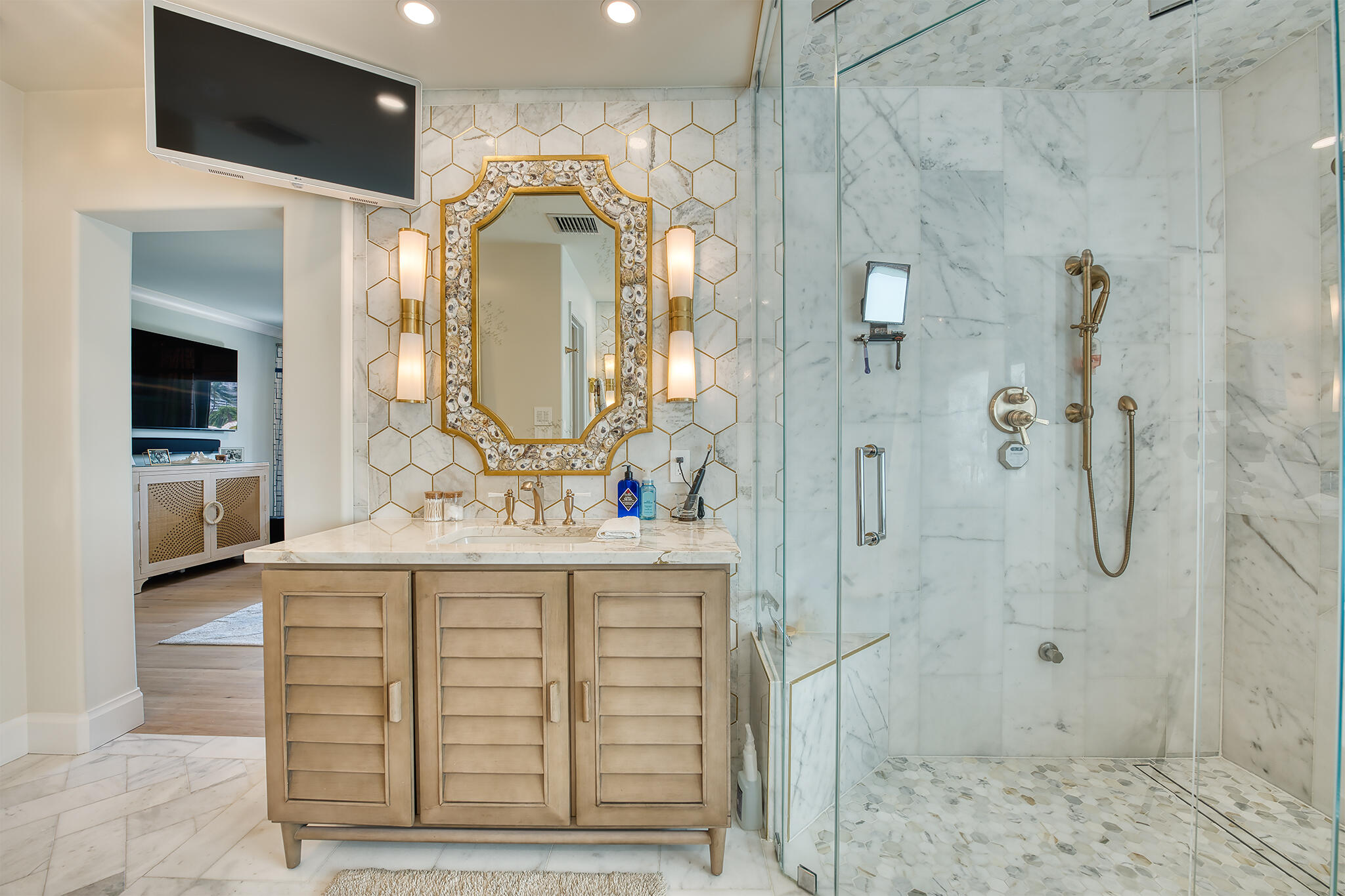 3233 NE 40th Fort Lauderdale, FL 33308