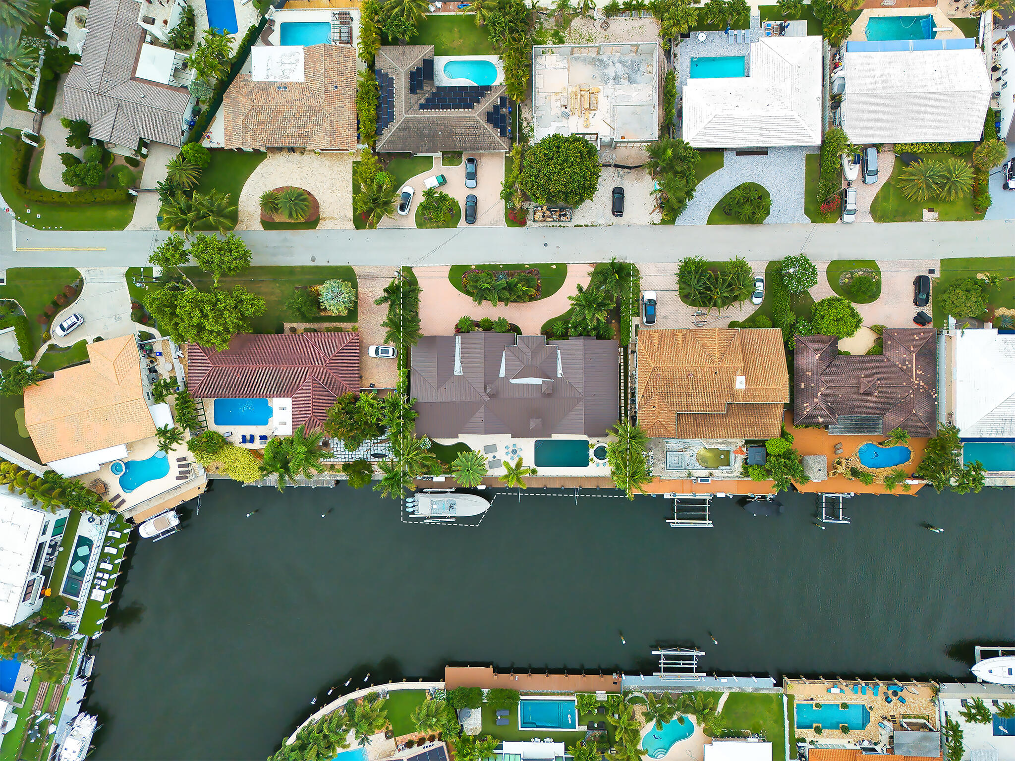3233 NE 40th Fort Lauderdale, FL 33308