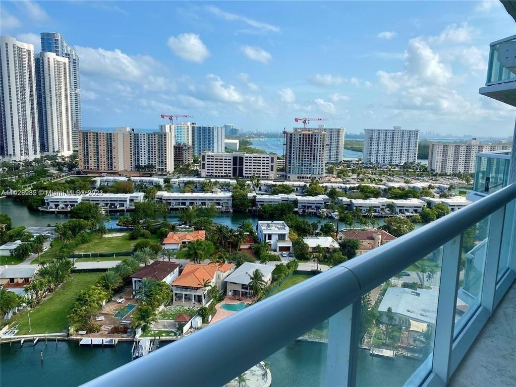 16500 Collins #2052 Sunny Isles Beach, FL 33160