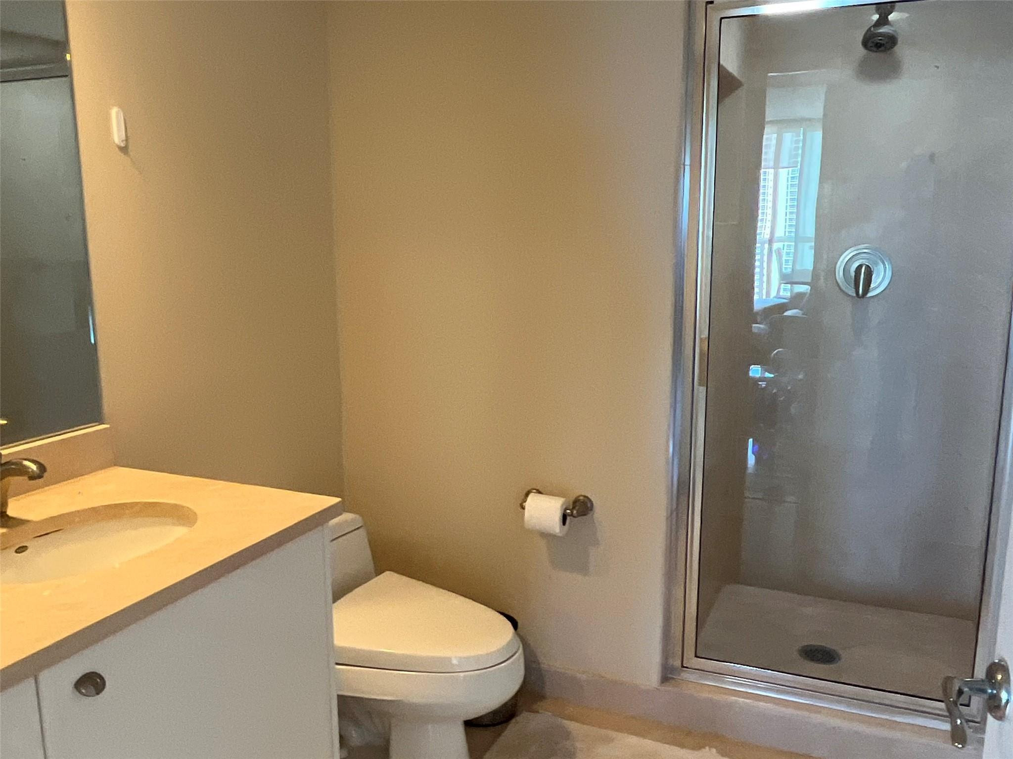 16500 Collins #2052 Sunny Isles Beach, FL 33160