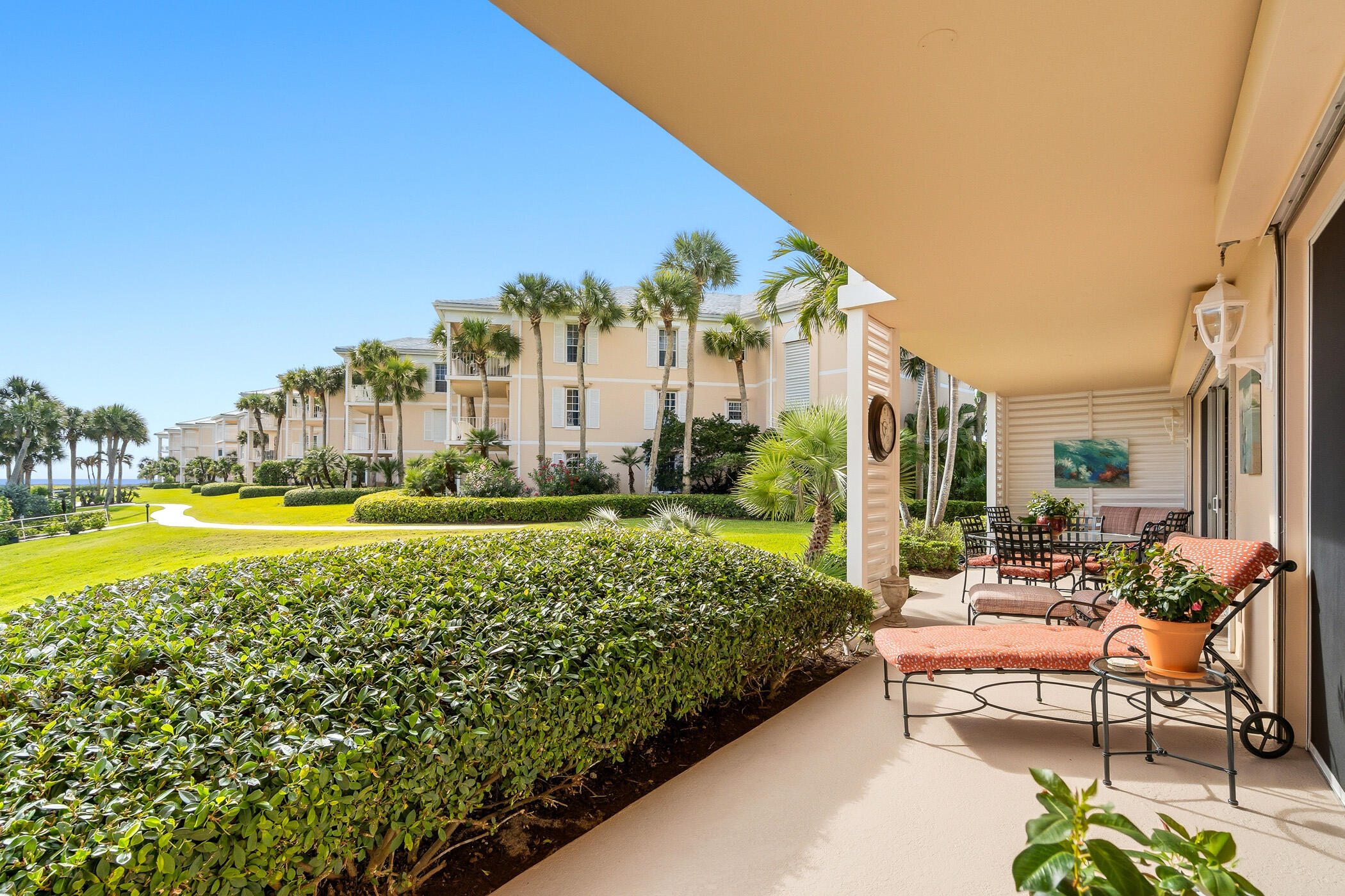 1250 W Southwinds #116 Vero Beach, FL 32963