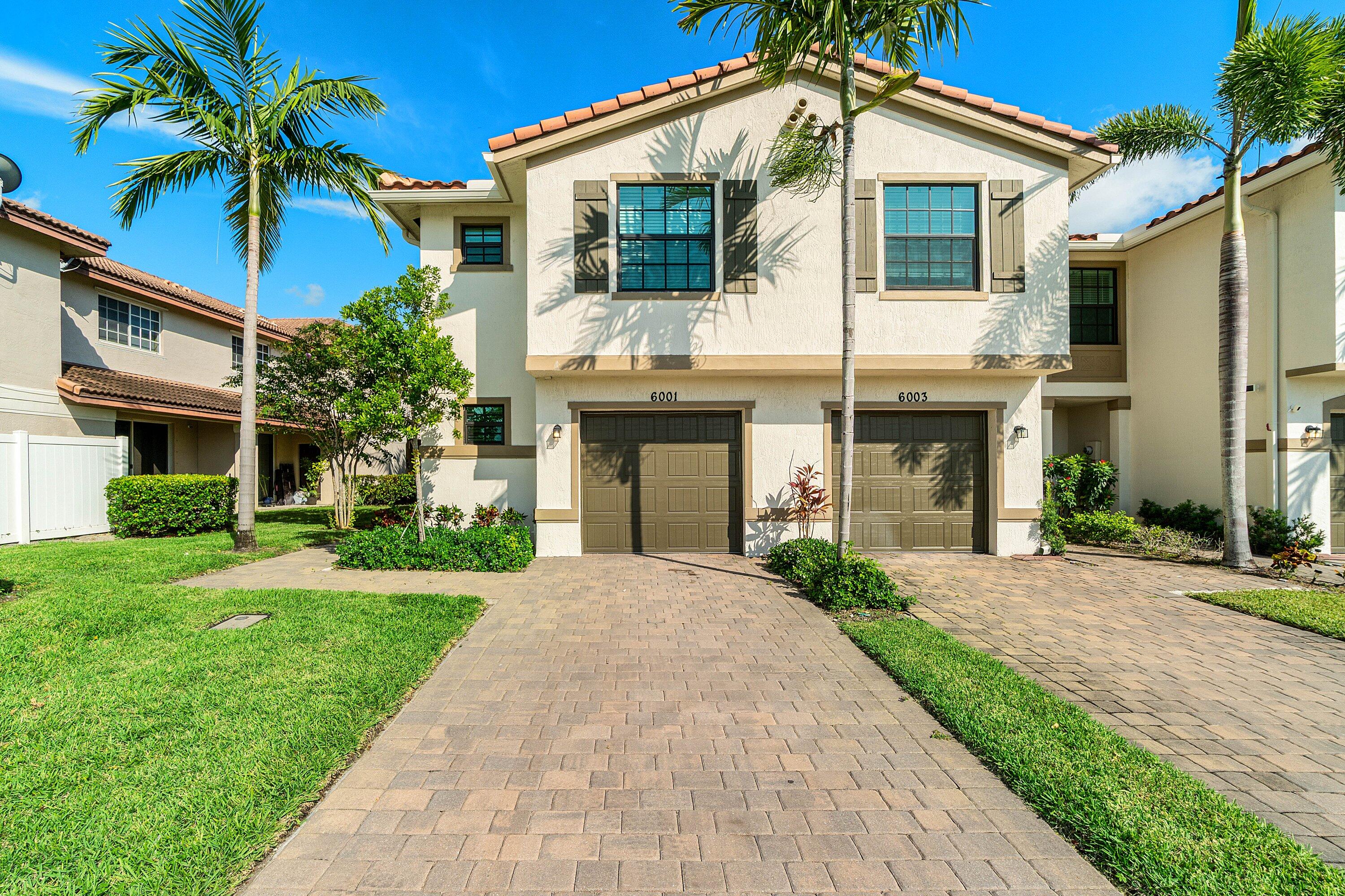6001 Woods Edge Cir
