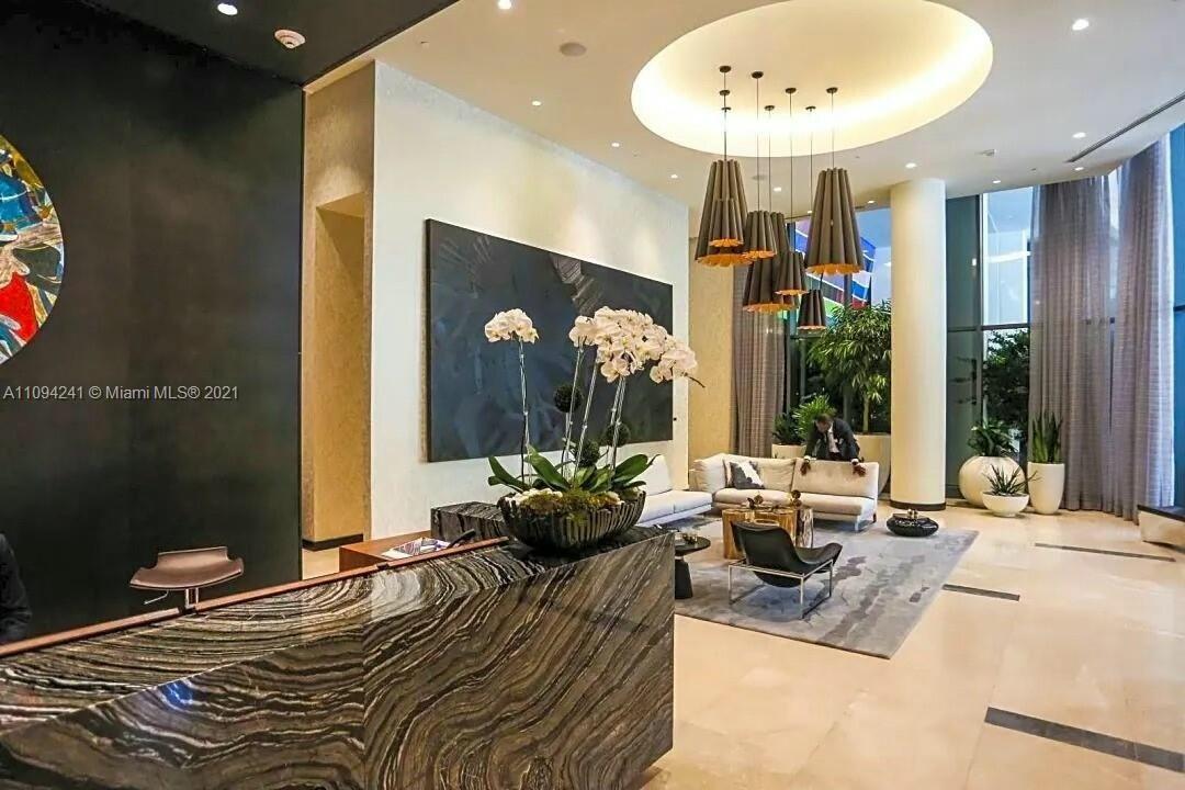 image Brickell Heights West15