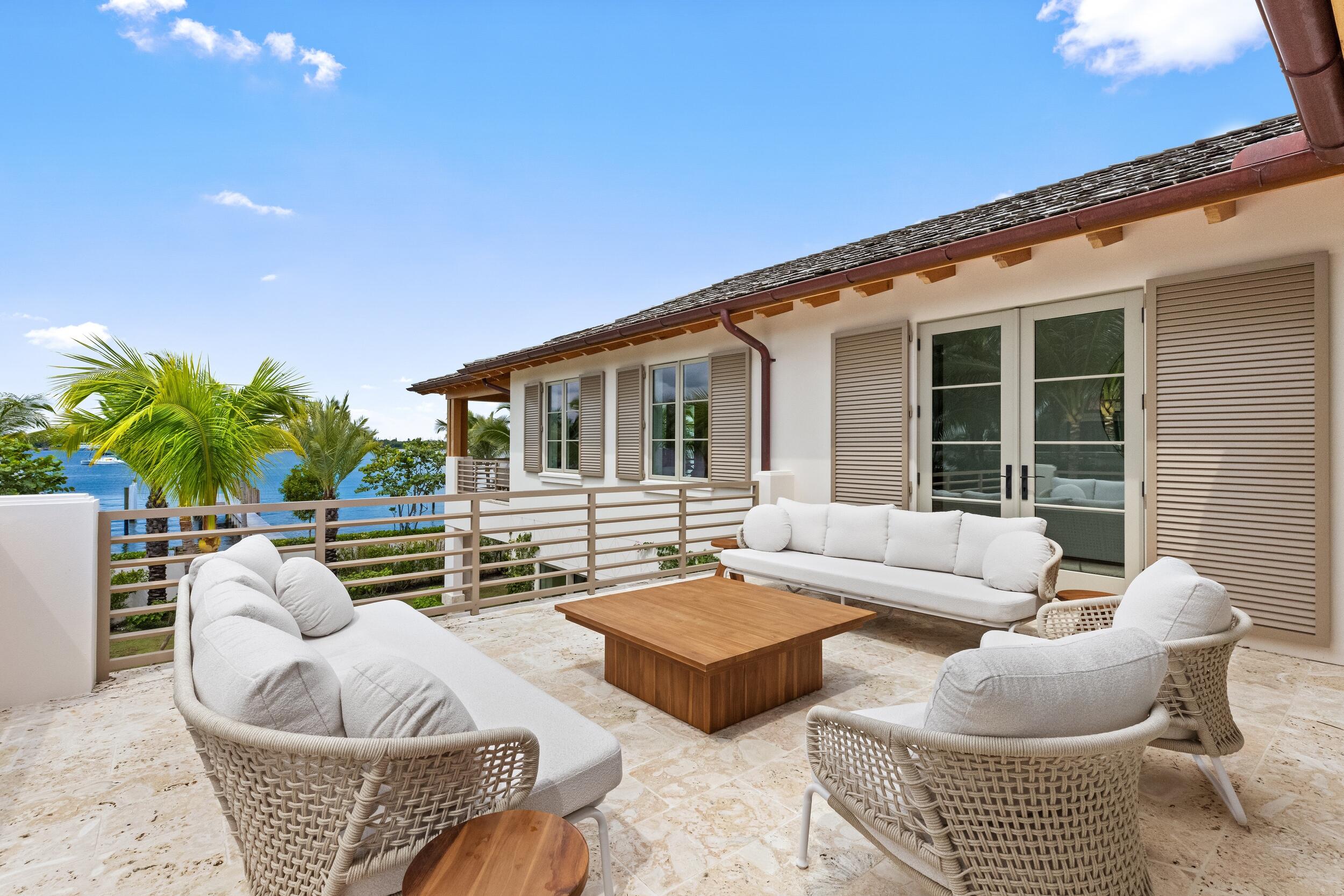 1265 N Lk Way Palm Beach, FL 33480