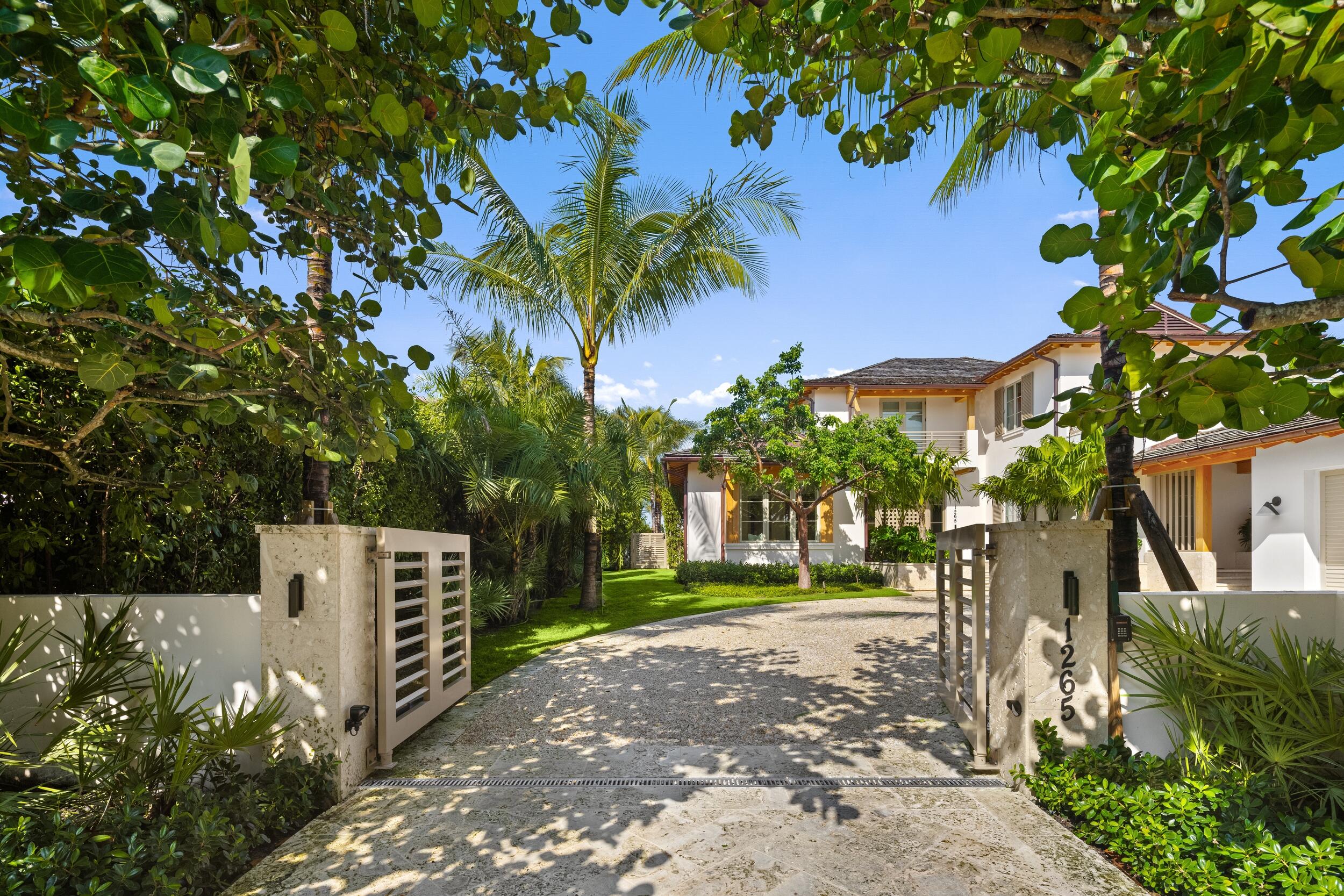 1265 N Lk Way Palm Beach, FL 33480