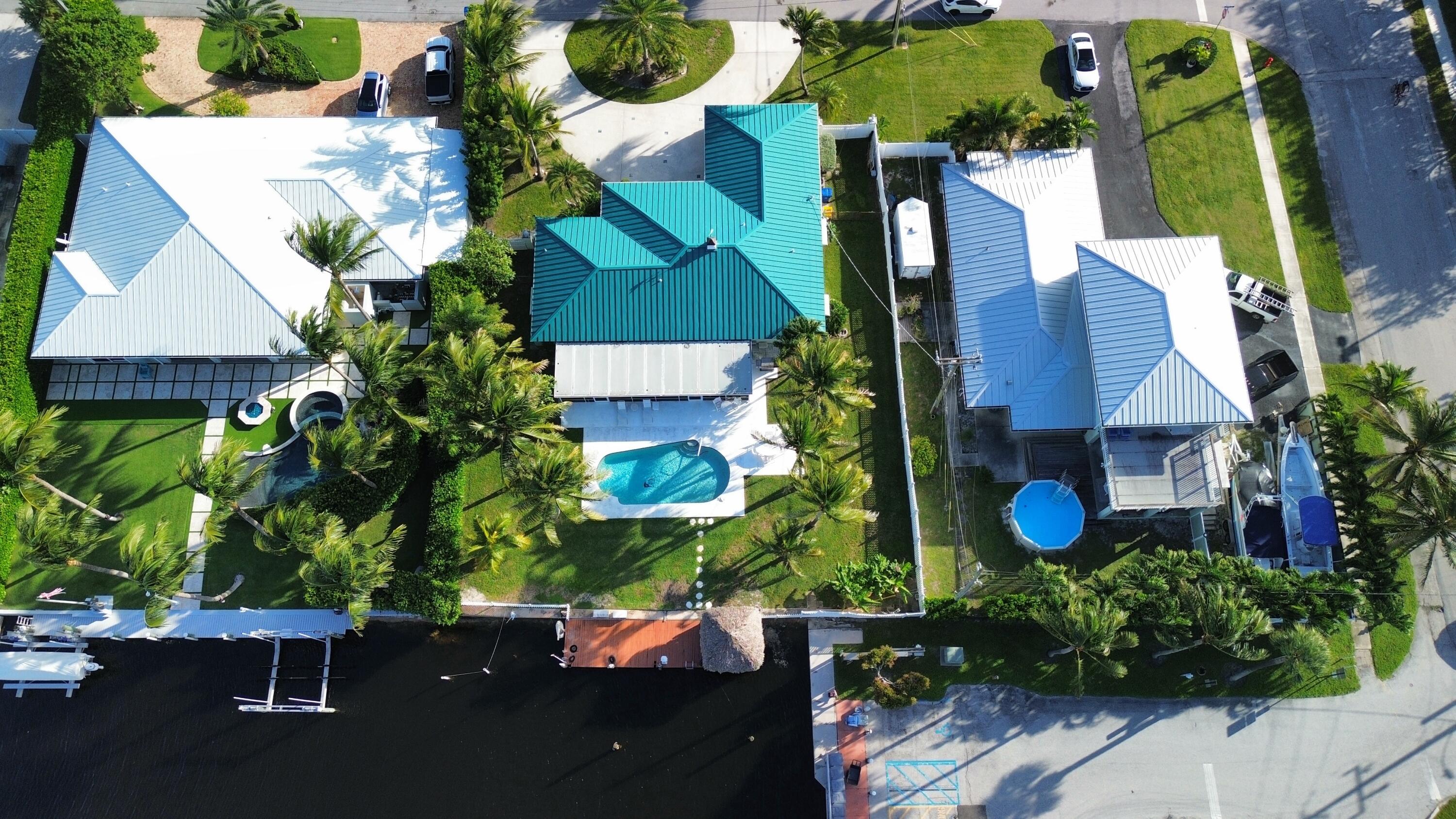 110 Shr Dr Riviera Beach, FL 33404
