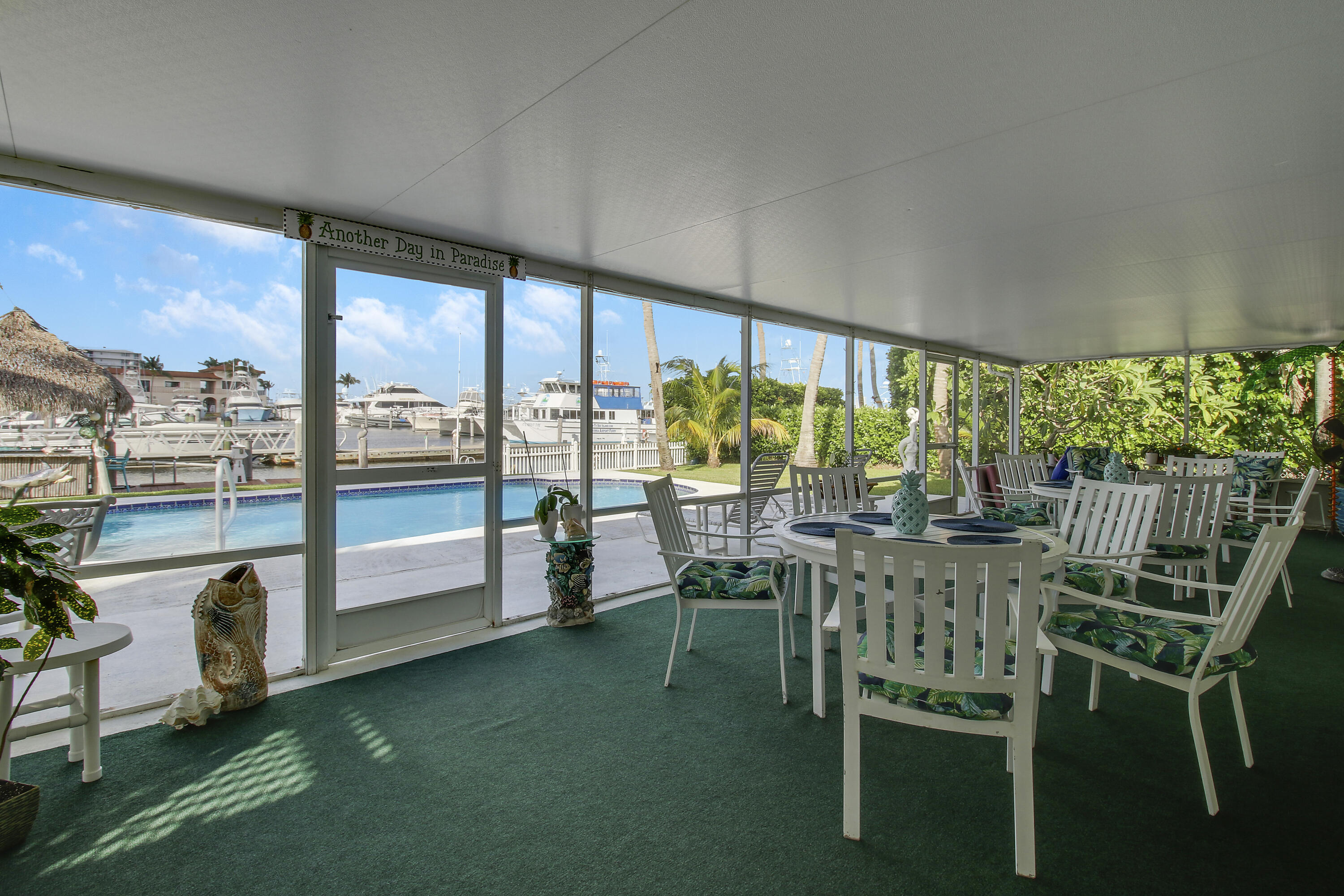 110 Shr Dr Riviera Beach, FL 33404