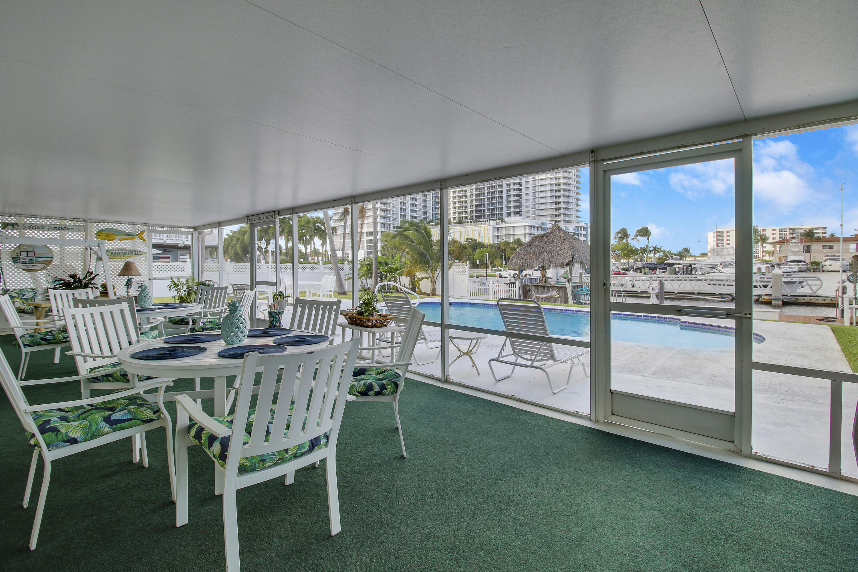 110 Shr Dr Riviera Beach, FL 33404