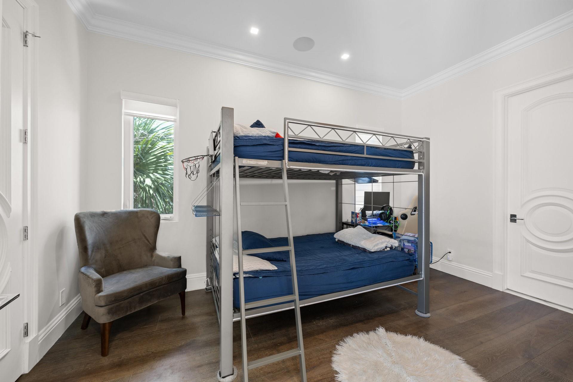 2307 N Riverside Dr Pompano Beach, FL 33062