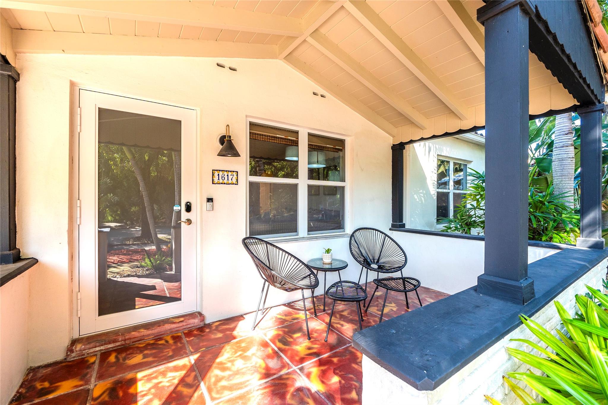 1617 NE 3rd Ct,Fort Lauderdale, FL 33301