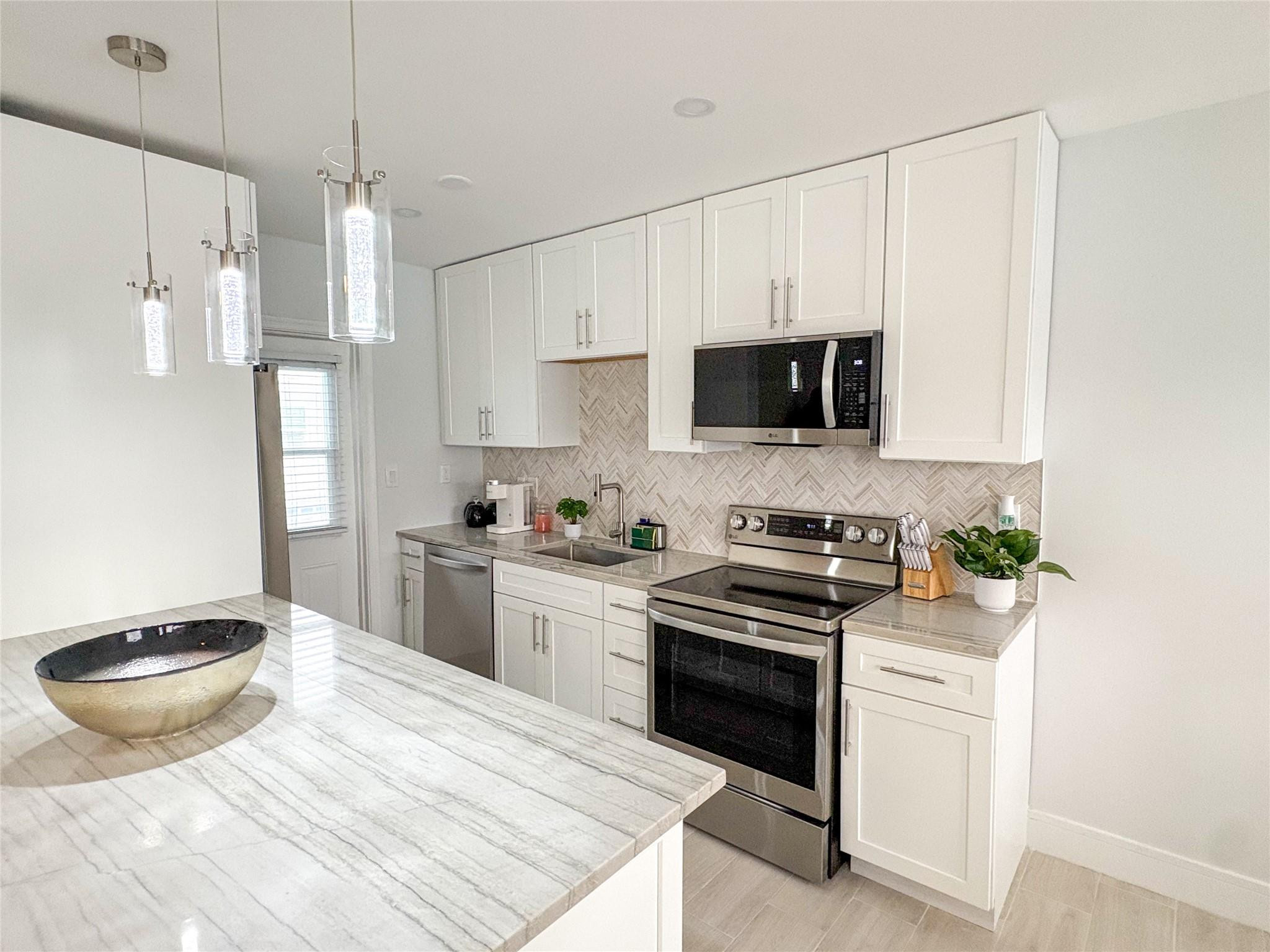 4541 N Ocean #8 Fort Lauderdale, FL 33308