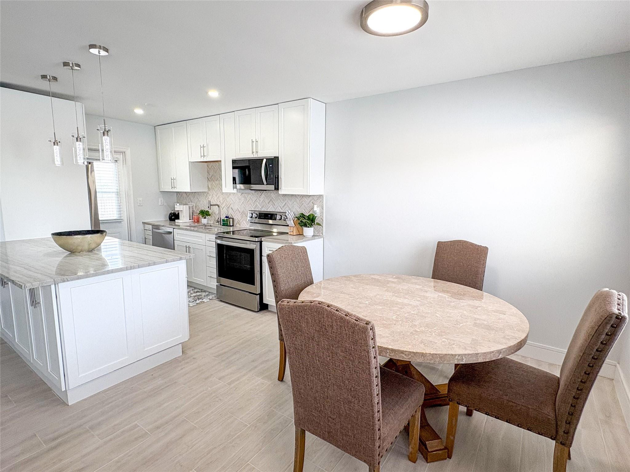 4541 N Ocean #8 Fort Lauderdale, FL 33308