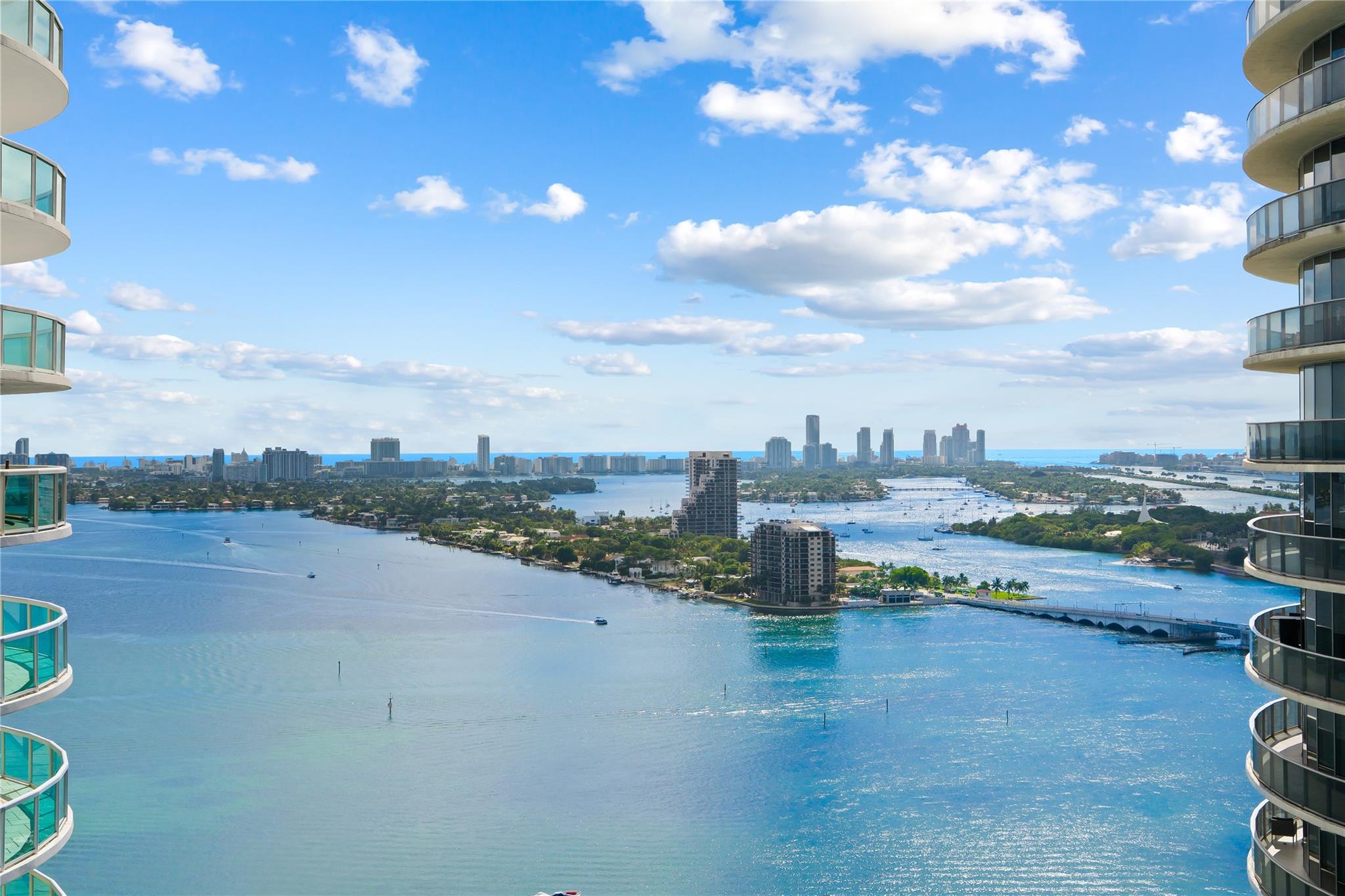 1800 N Bayshore Dr #2914