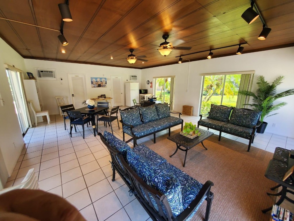 1481 S Ocean #412 Pompano Beach, FL 33062