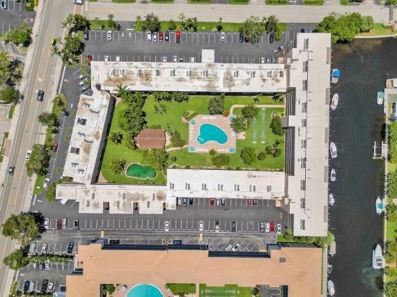 1481 S Ocean #412 Pompano Beach, FL 33062