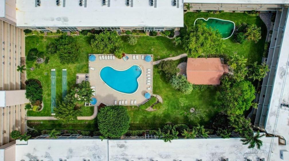 1481 S Ocean #412 Pompano Beach, FL 33062