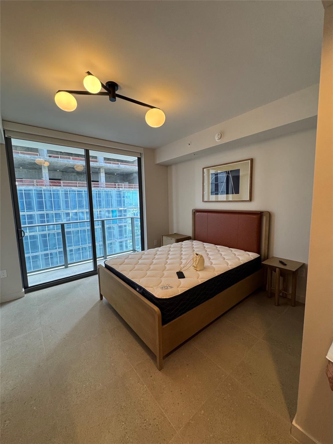 11 NE 6th St #2606 Miami, FL 33132