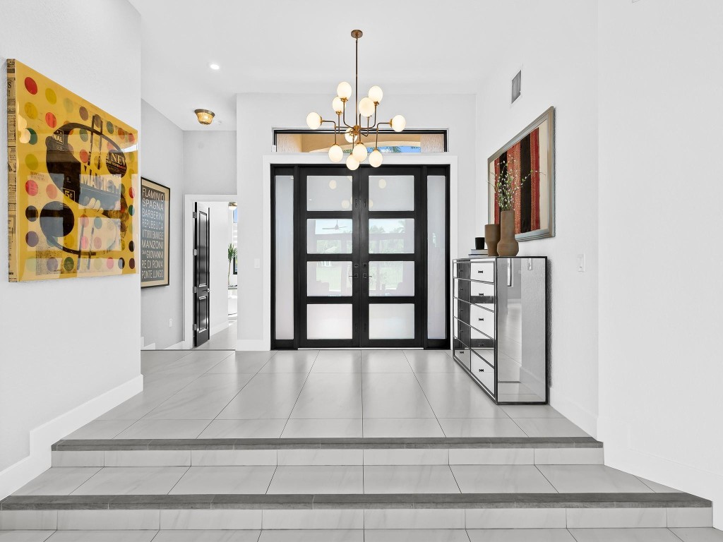 2583 Mayfair Ln Weston, FL 33327