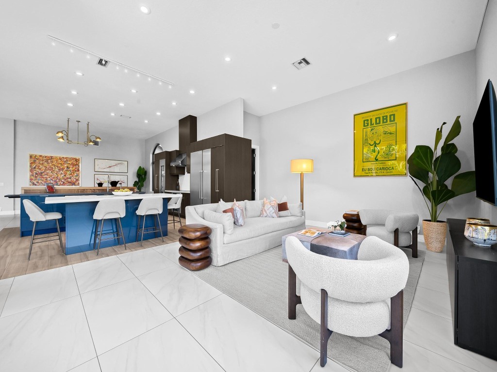 2583 Mayfair Ln Weston, FL 33327