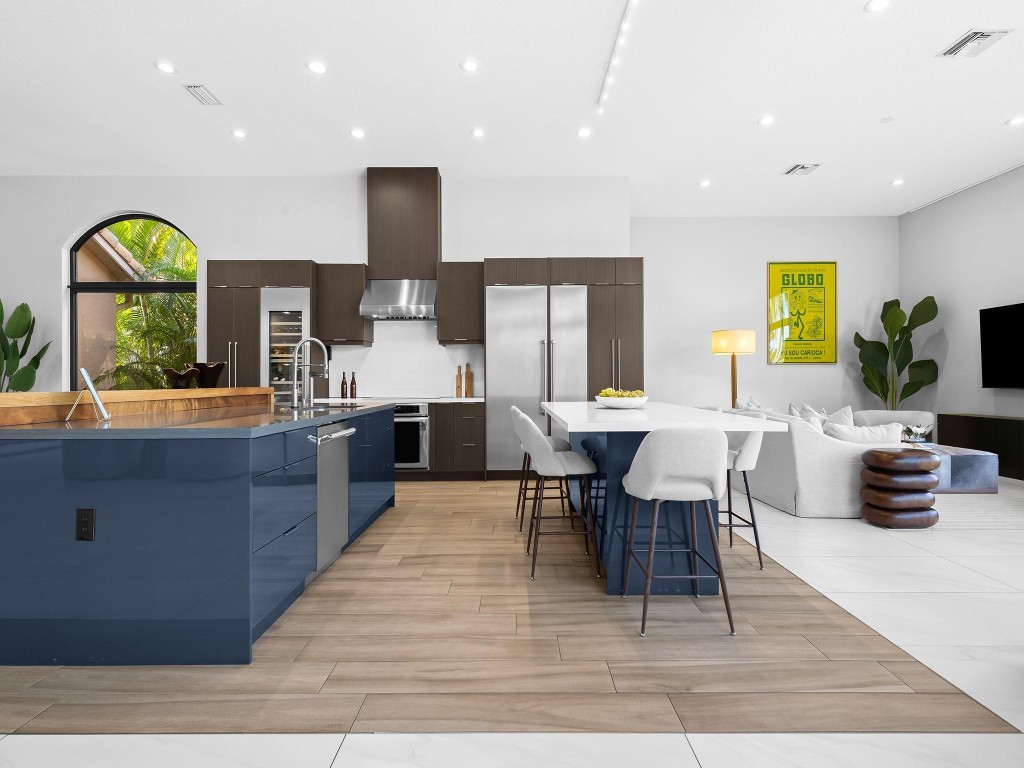 2583 Mayfair Ln Weston, FL 33327