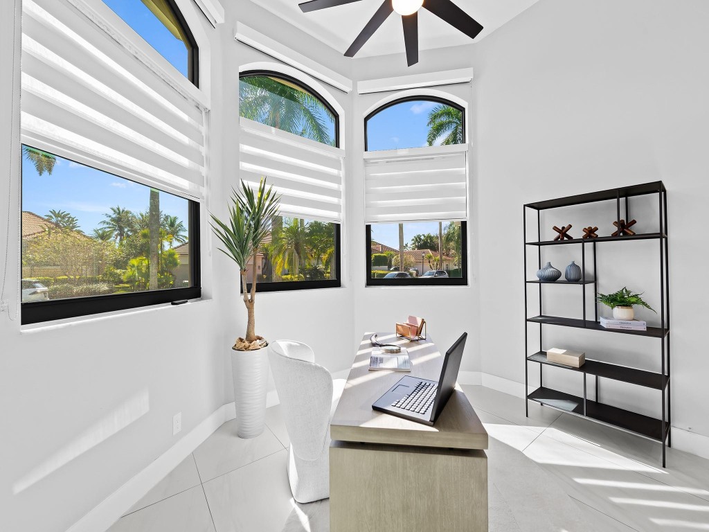 2583 Mayfair Ln Weston, FL 33327