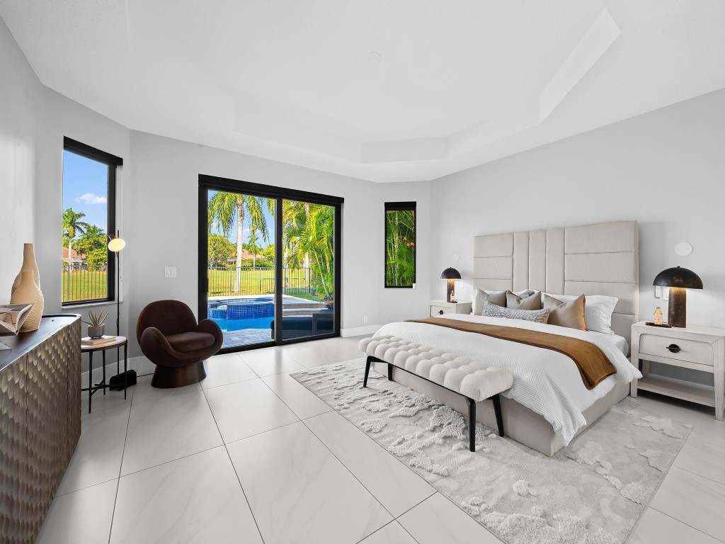 2583 Mayfair Ln Weston, FL 33327