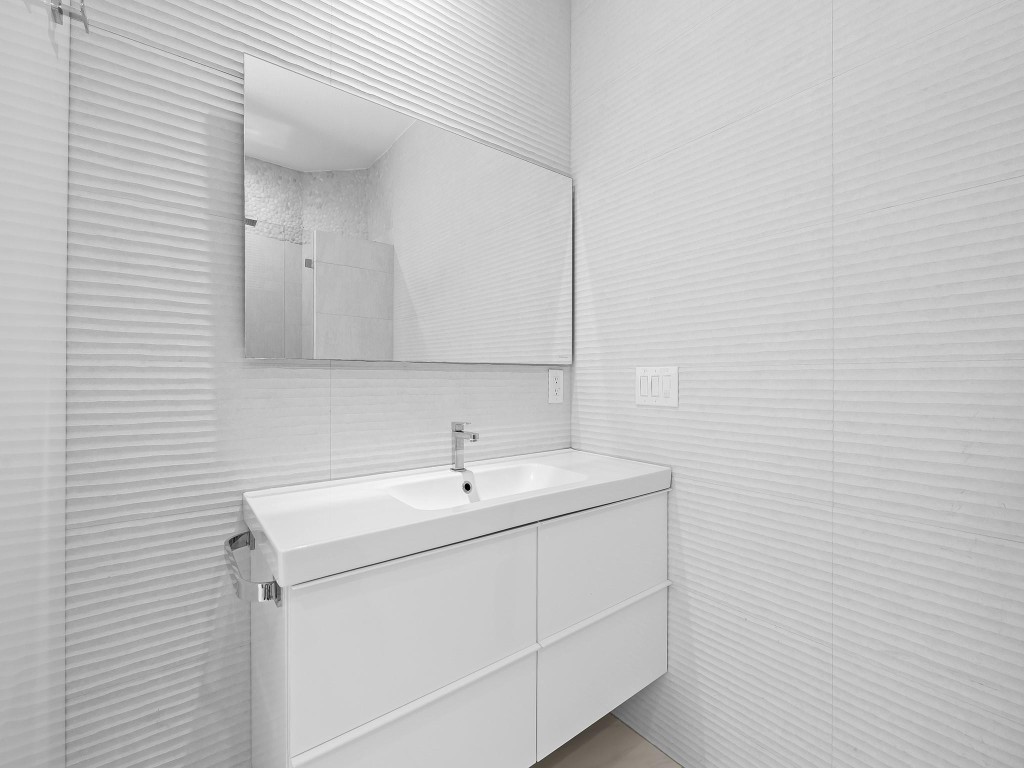 2583 Mayfair Ln Weston, FL 33327