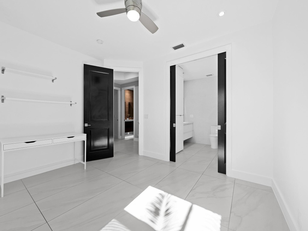 2583 Mayfair Ln Weston, FL 33327