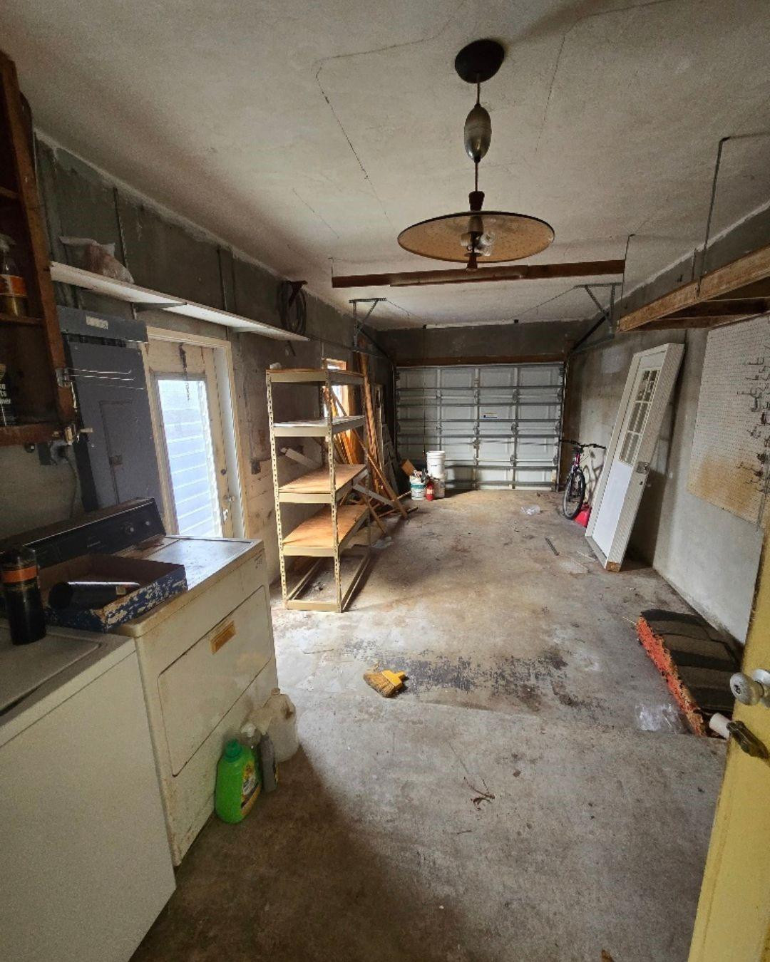 2702 Hayes St Hollywood, FL 33020