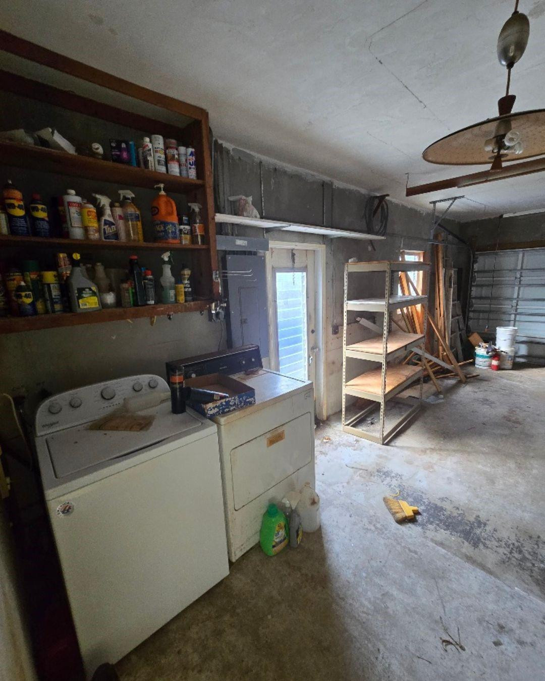 2702 Hayes St Hollywood, FL 33020