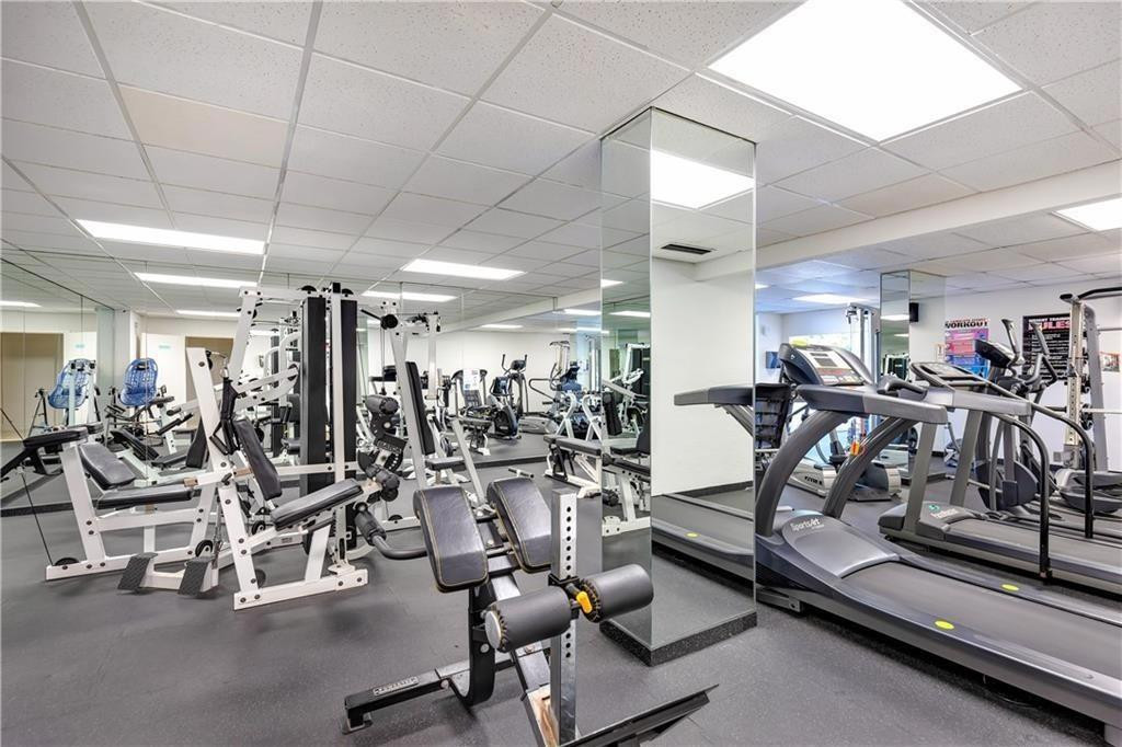 2715 N Ocean #18E Fort Lauderdale, FL 33308