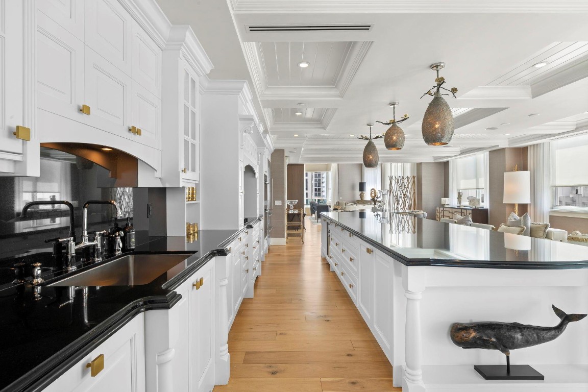 350 SE 2nd #GPH10 Fort Lauderdale, FL 33301