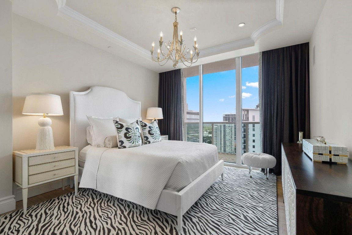 350 SE 2nd #GPH10 Fort Lauderdale, FL 33301