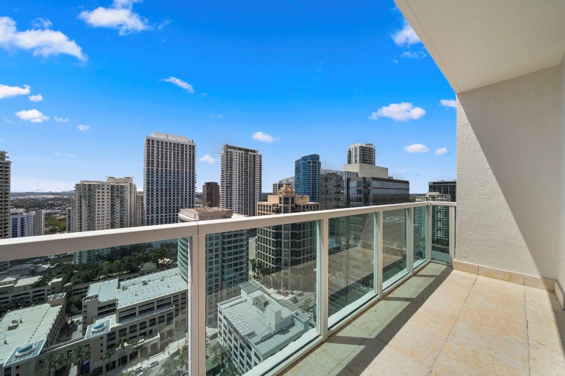 350 SE 2nd #GPH10 Fort Lauderdale, FL 33301