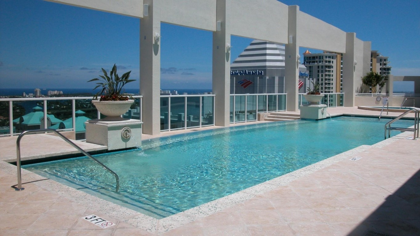 350 SE 2nd #GPH10 Fort Lauderdale, FL 33301