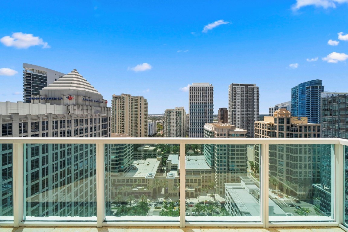 350 SE 2nd #GPH10 Fort Lauderdale, FL 33301